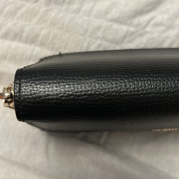 Kate Spade Black Zip Around Wallet - Picture 7 of 7